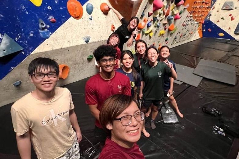 photo_6100282590888659952_y