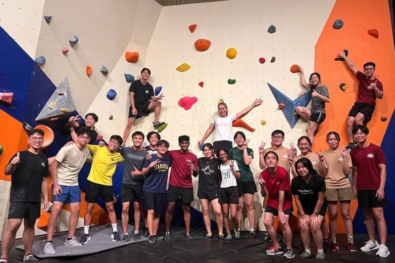 photo_6116290814465394649_y